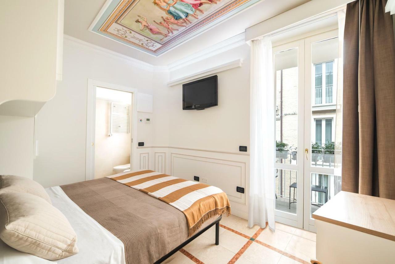 Opera Arte Rooms Porto Recanati Exterior foto